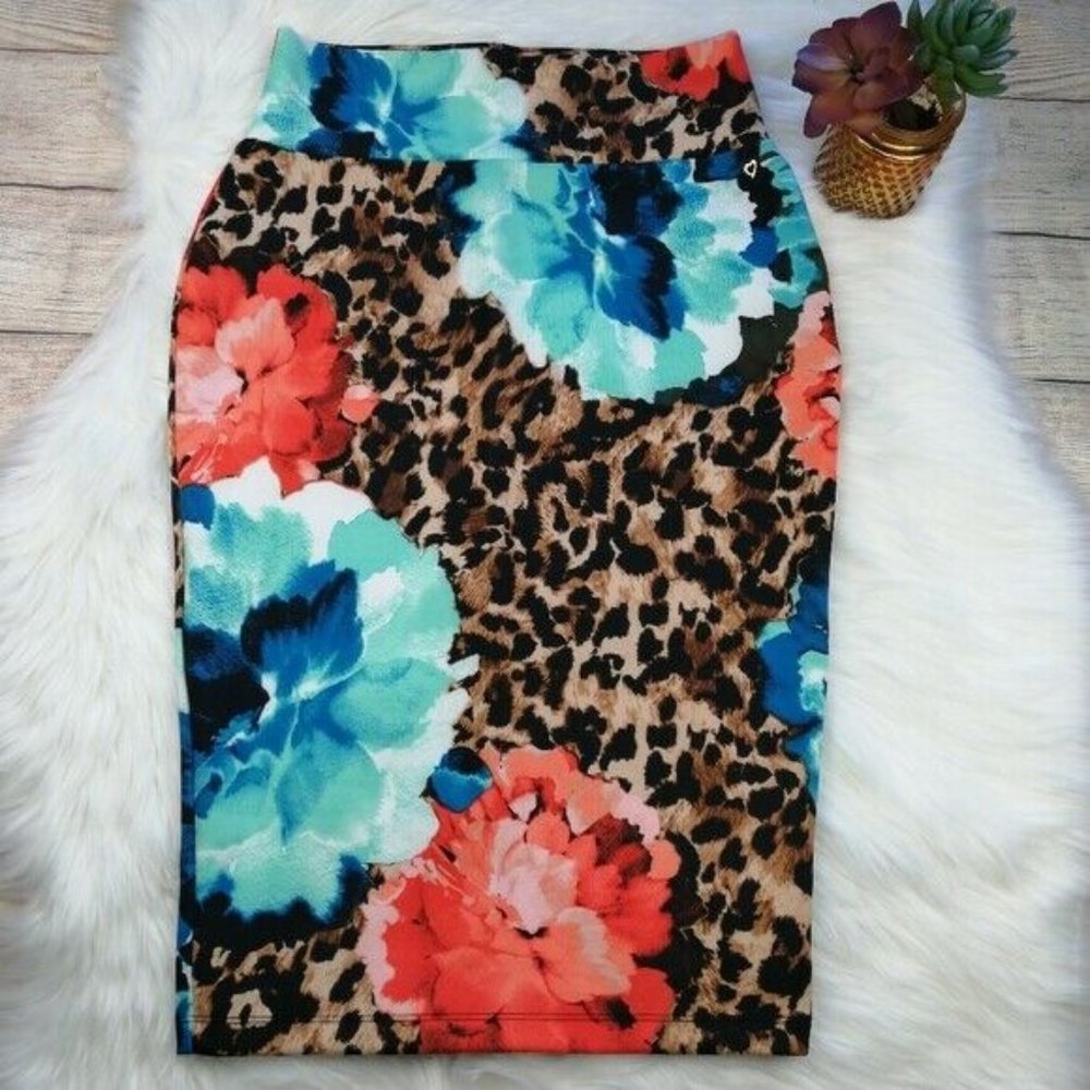 Thalia Sodi Floral and Leopard Print Scuba Skirt